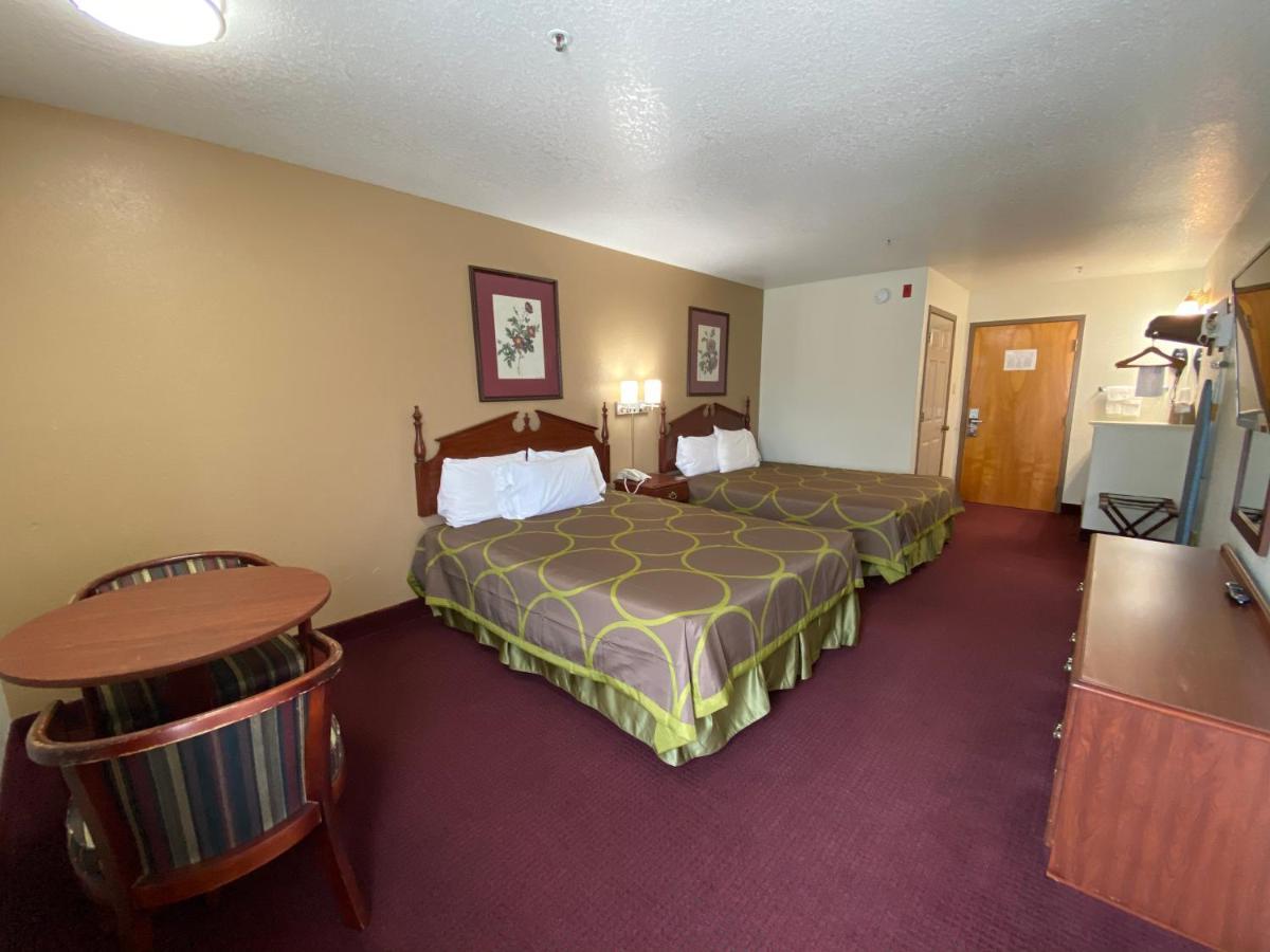 Super 8 By Wyndham Kinder/Coushatta Near Casino 외부 사진