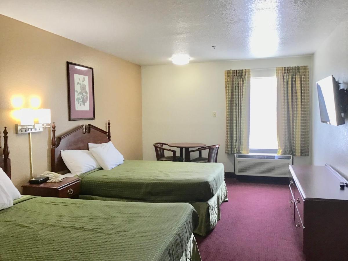 Super 8 By Wyndham Kinder/Coushatta Near Casino 외부 사진