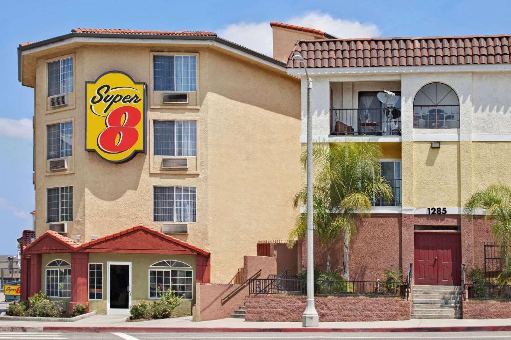 Super 8 By Wyndham Kinder/Coushatta Near Casino 외부 사진